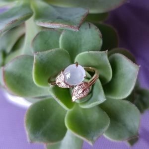 Jade ring and diamond with 18k rose gold setting